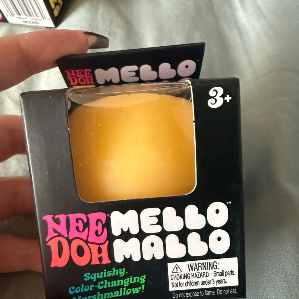 Mello Mallo Yellow needoh Squishy Toy